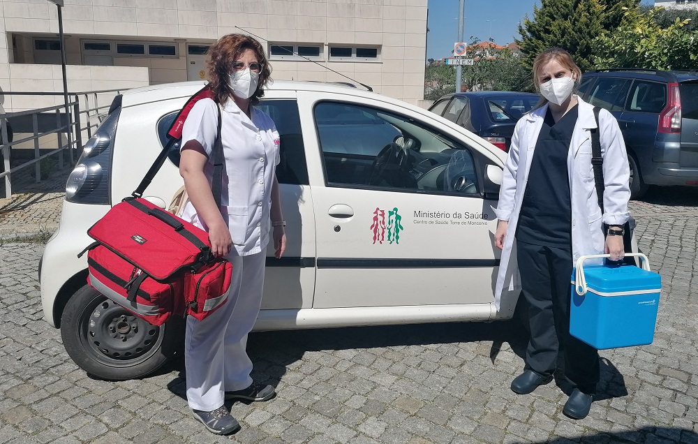 ULS do Nordeste vacina utentes  acamados no domicílio contra a COVID-19