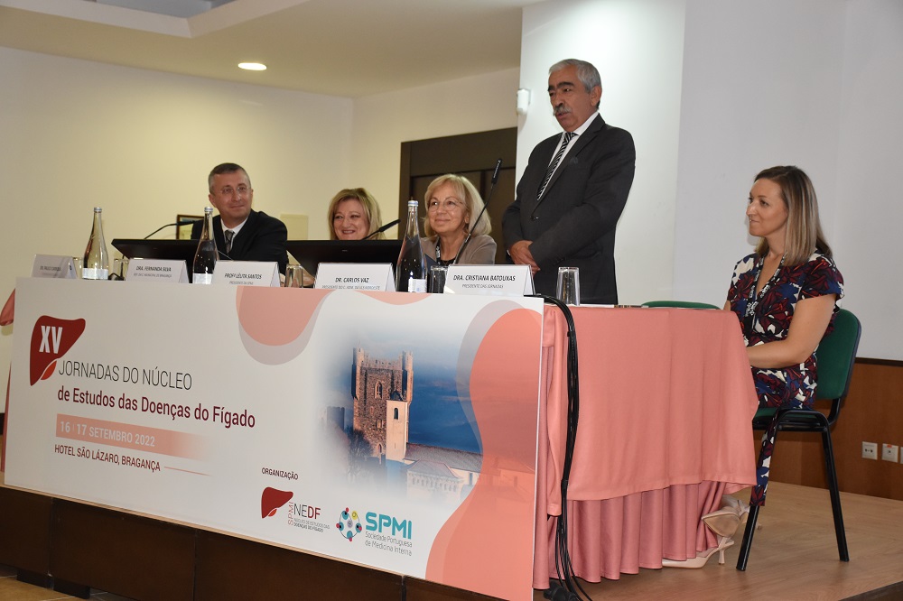 143 especialistas debateram em Bragança desafios no tratamento de doenças do fígado