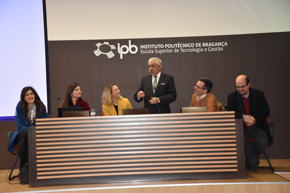 ULS do Nordeste acolhe 54 médicos internos em 2024